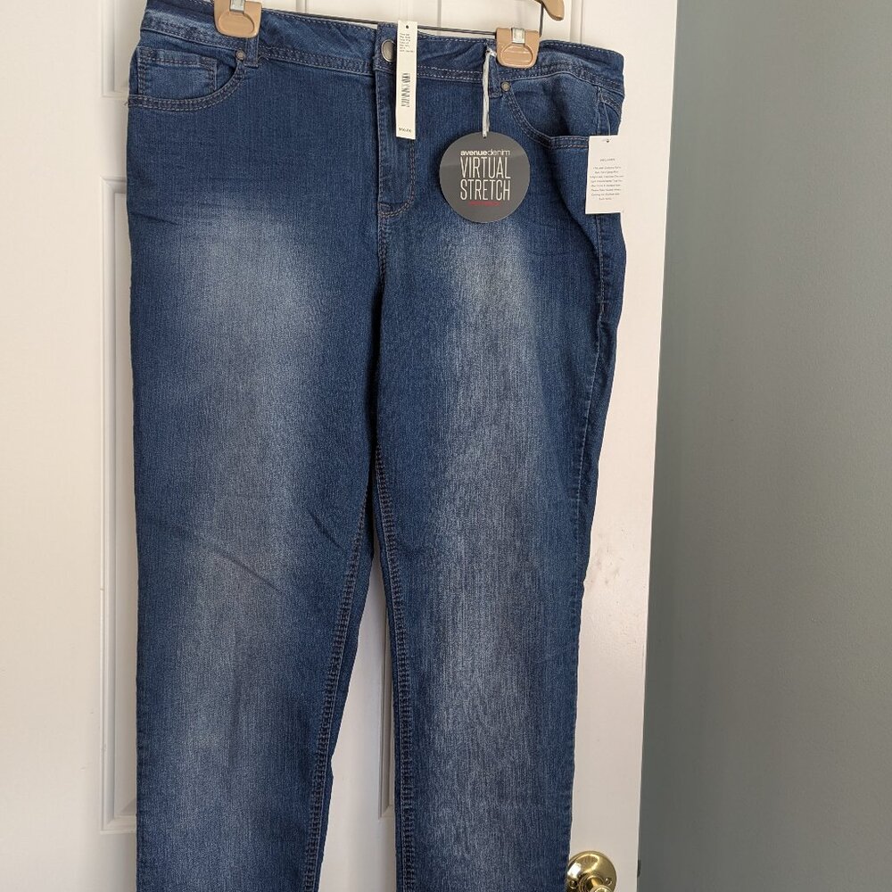Avenue Denim Legging Size 18 Average NWT